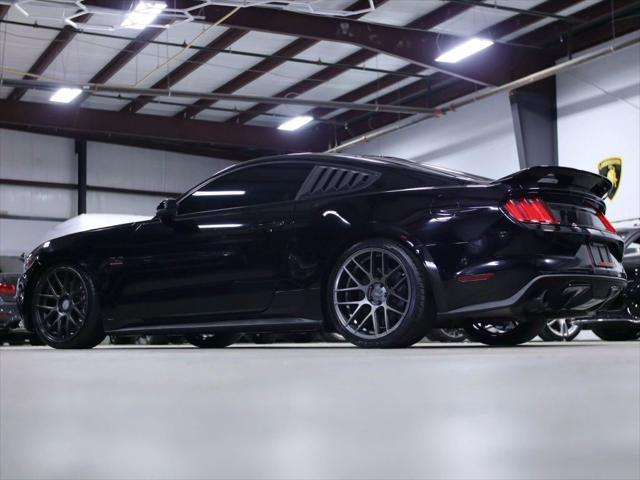 Photo of 2016 Shadow Black Ford Mustang