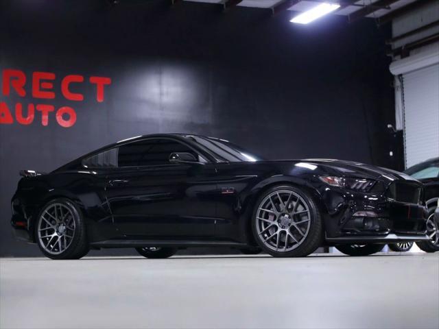 Photo of 2016 Shadow Black Ford Mustang