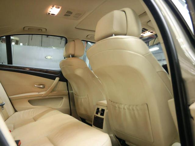 Photo of 2010  BMW 528