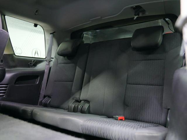 Photo of 2015 Silver Ice Metallic Chevrolet Tahoe