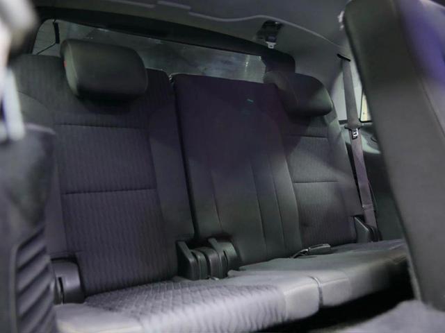 Photo of 2015 Silver Ice Metallic Chevrolet Tahoe