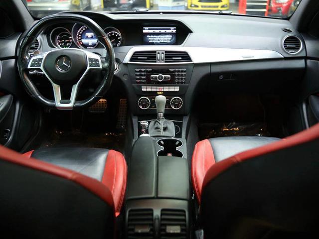 Photo of 2014 Black Mercedes-Benz C-Class