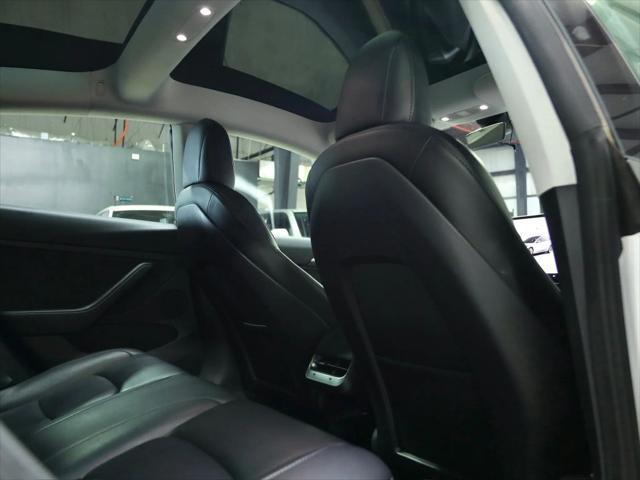 Photo of 2022  Tesla Model 3