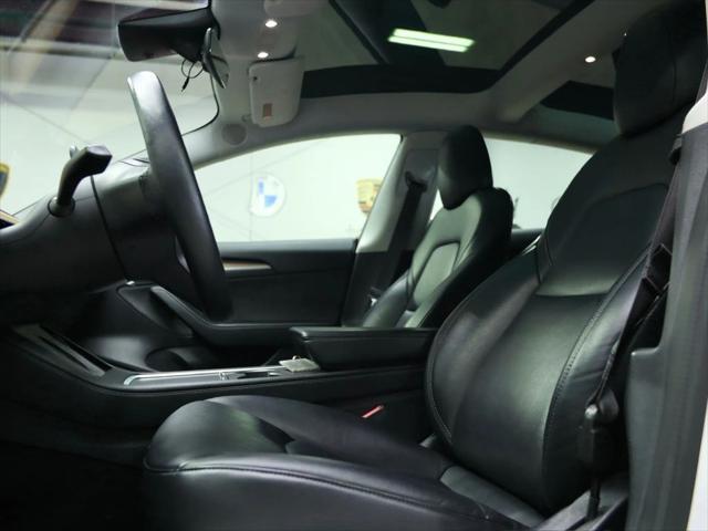 Photo of 2022  Tesla Model 3
