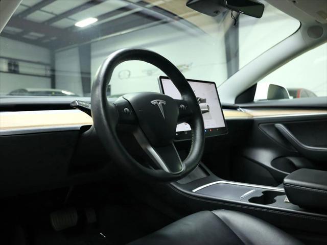 Photo of 2022  Tesla Model 3