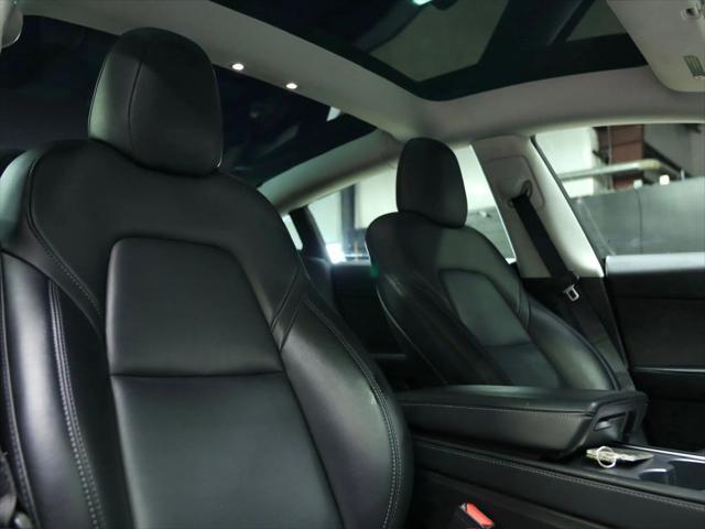 Photo of 2022  Tesla Model 3