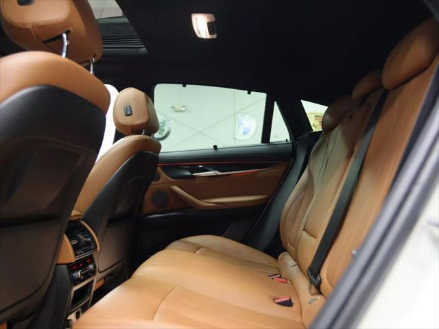 Photo of 2017 White BMW X6