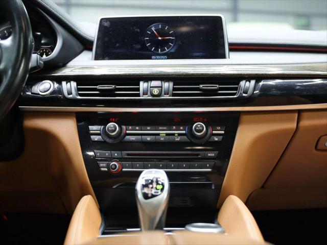 Photo of 2017 White BMW X6