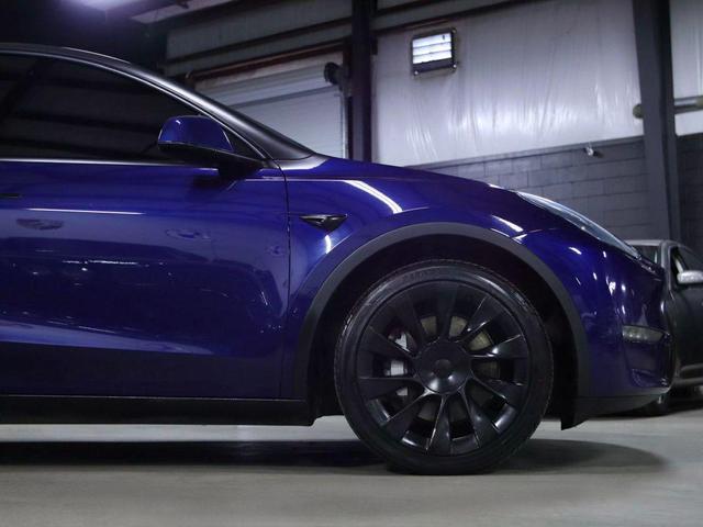 Photo of 2021 Deep Blue Metallic Tesla Model Y