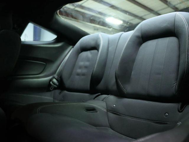 Photo of 2020 Kona Blue Metallic Ford Mustang