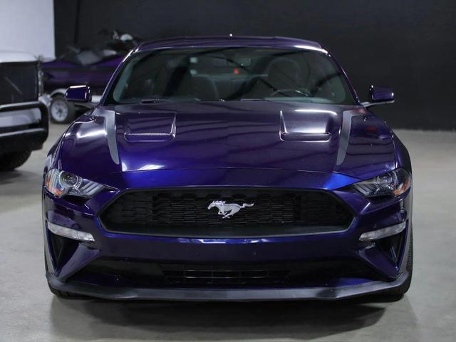 Photo of 2020 Kona Blue Metallic Ford Mustang