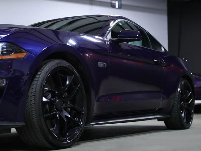 Photo of 2020 Kona Blue Metallic Ford Mustang