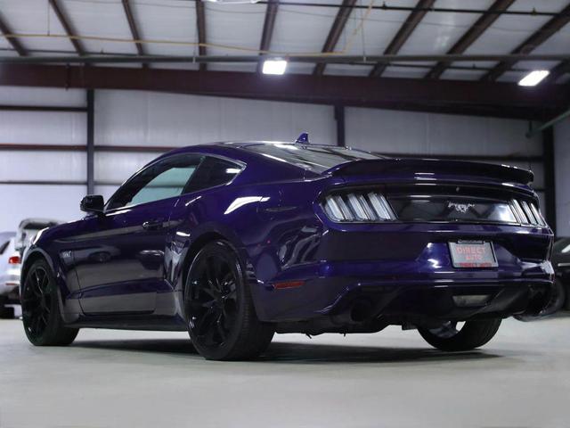 Photo of 2020 Kona Blue Metallic Ford Mustang