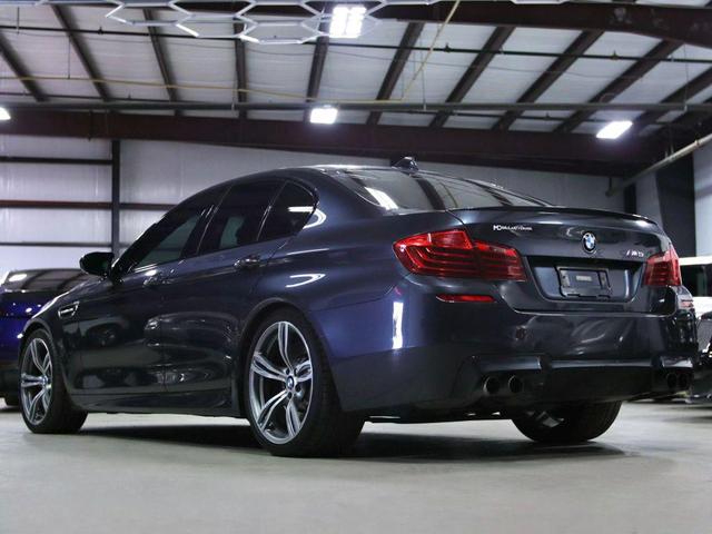 Photo of 2014 Gray BMW M5
