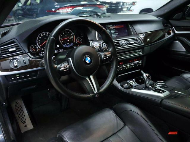 Photo of 2014 Gray BMW M5
