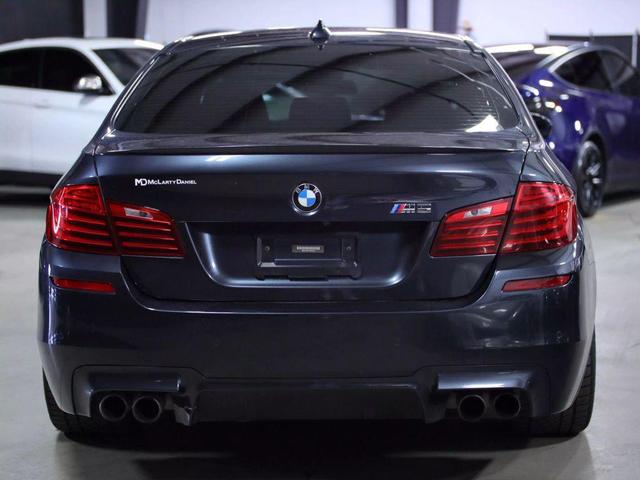 Photo of 2014 Gray BMW M5
