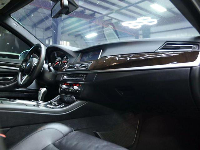 Photo of 2014 Gray BMW M5