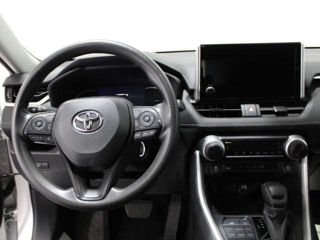 Photo of 2024 Ice Cap Toyota RAV4