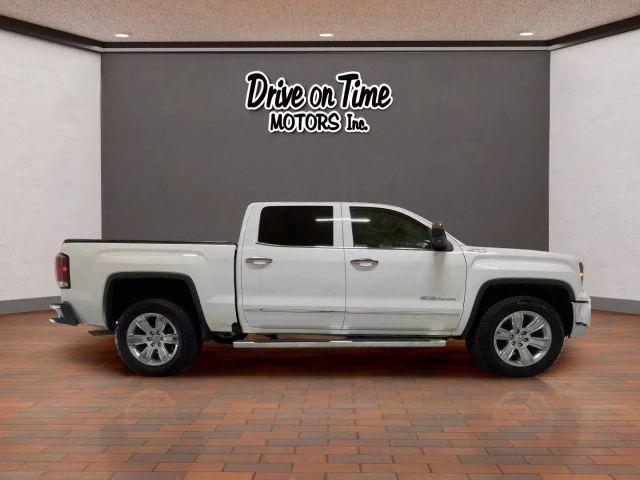 Photo of 2018 White GMC Sierra 1500