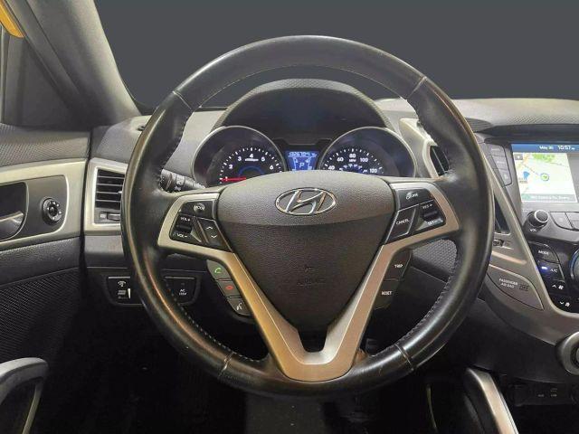 Photo of 2016 26.2 Yellow Hyundai Veloster