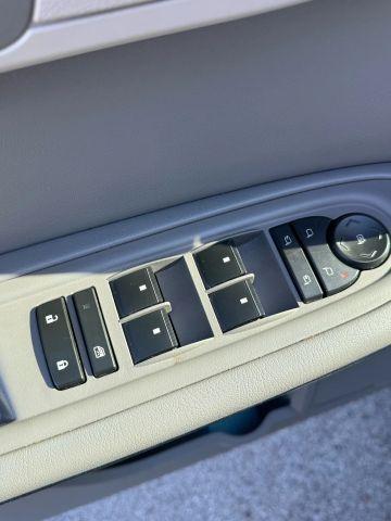 Photo of 2016 White Chevrolet Traverse