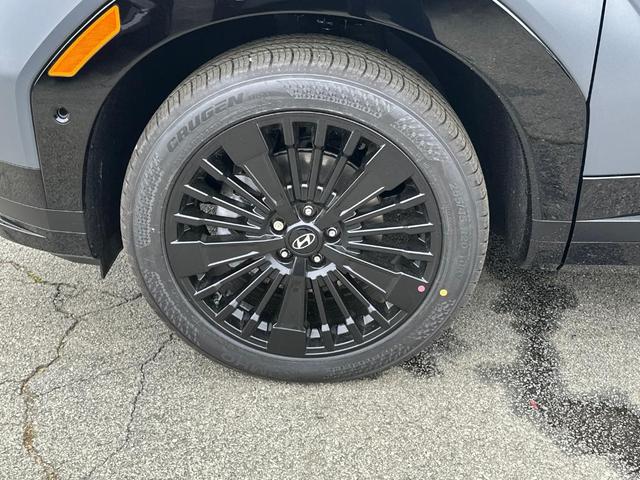 Photo of 2025 Gray Matte Hyundai SANTA FE HEV