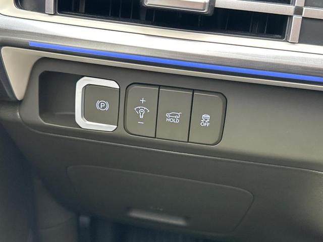 Photo of 2025 Gray Matte Hyundai SANTA FE HEV