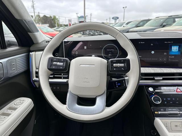 Photo of 2025 Gray Matte Hyundai SANTA FE HEV