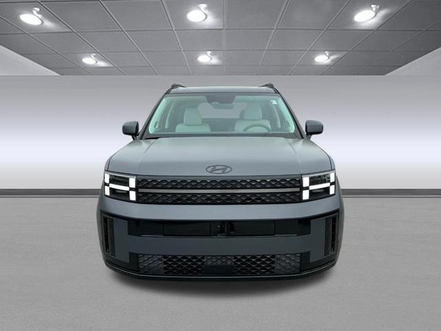 Photo of 2025 Gray Matte Hyundai SANTA FE HEV
