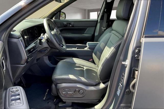 Photo of 2024 Gray Matte Hyundai SANTA FE
