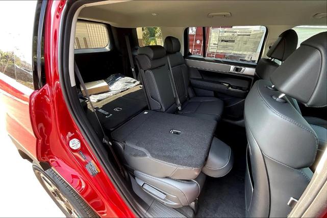 Photo of 2026 Red Hyundai SANTA FE HEV