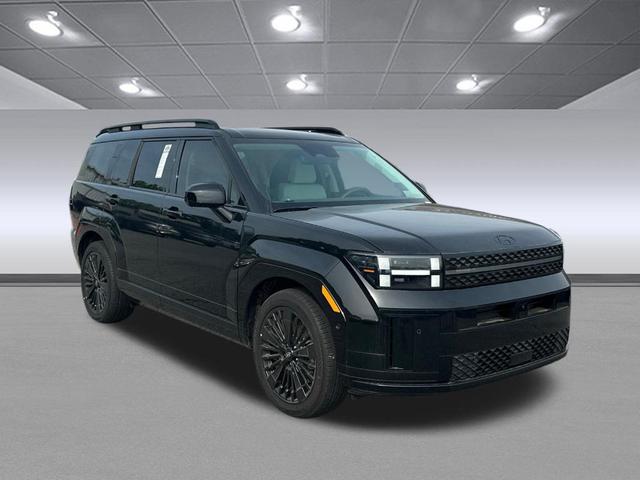 Photo of 2025 Phantom Black Hyundai SANTA FE HEV