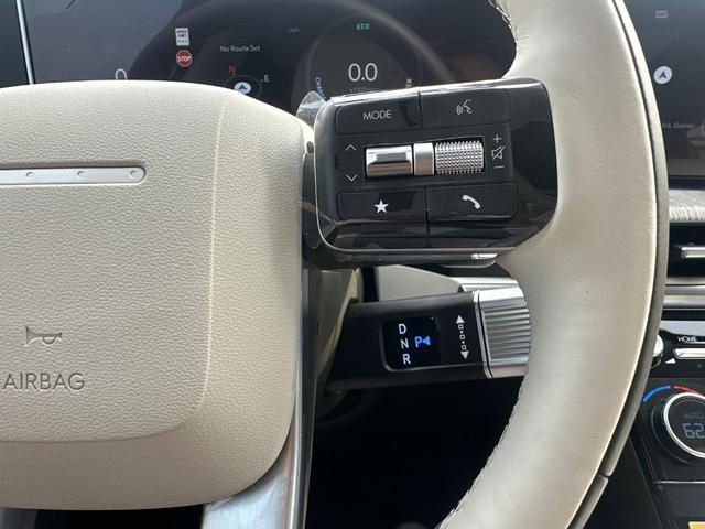 Photo of 2025 Phantom Black Hyundai SANTA FE HEV