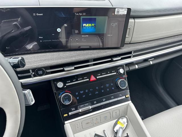 Photo of 2025 Shimmering Silver Hyundai SANTA FE HEV