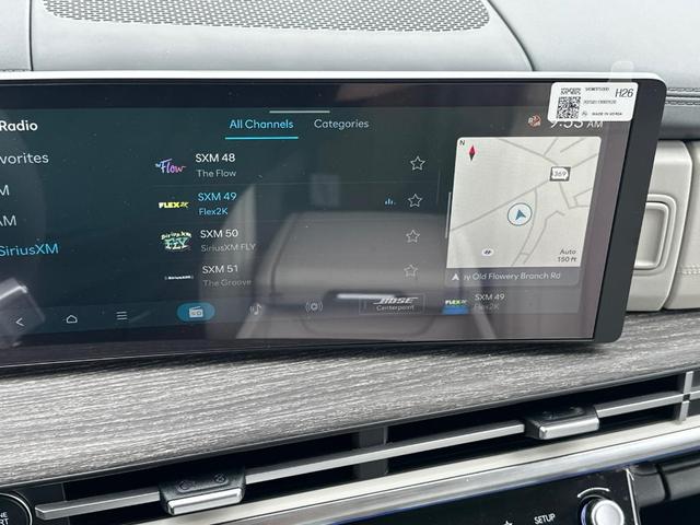 Photo of 2025 Shimmering Silver Hyundai SANTA FE HEV