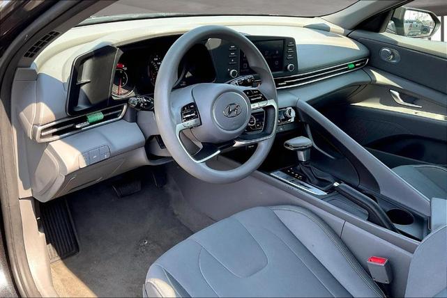 Photo of 2023 Portofino Gray Hyundai ELANTRA