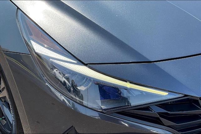 Photo of 2023 Portofino Gray Hyundai ELANTRA
