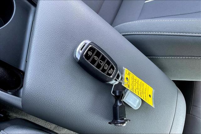 Photo of 2023 Portofino Gray Hyundai ELANTRA