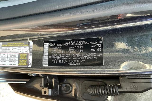 Photo of 2023 Portofino Gray Hyundai ELANTRA