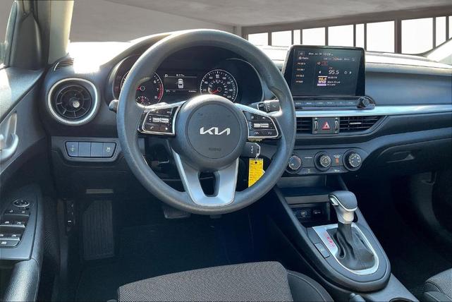 Photo of 2023 Aurora Black Pearl Kia Forte