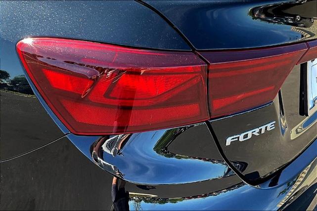 Photo of 2023 Aurora Black Pearl Kia Forte