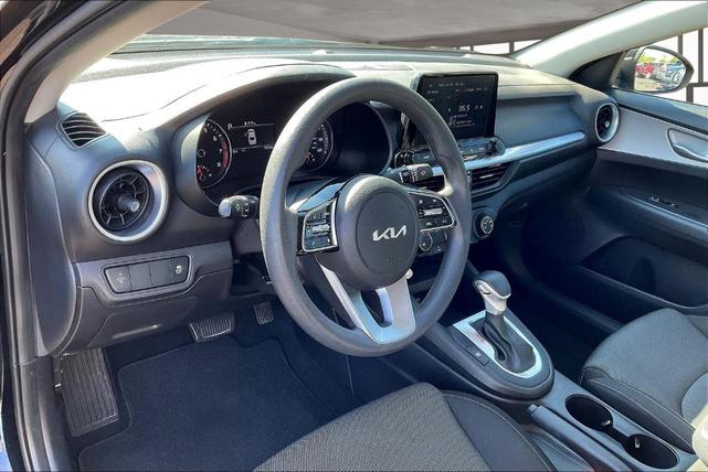 Photo of 2023 Aurora Black Pearl Kia Forte