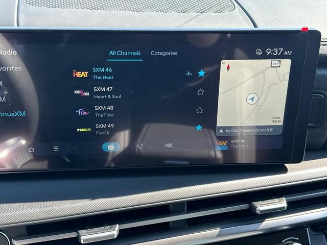 Photo of 2025 Brass Hyundai SANTA FE