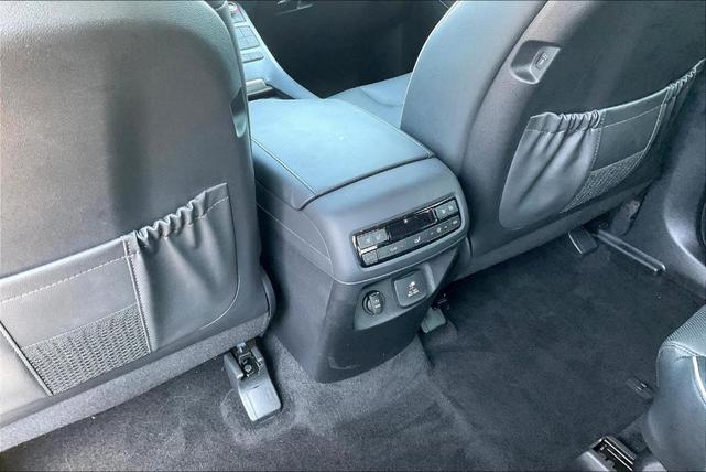 Photo of 2024 Abyss Black Pearl Hyundai PALISADE