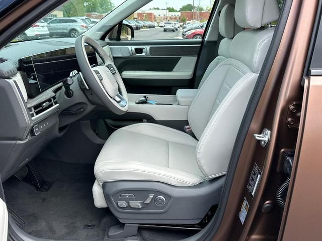 Photo of 2025 Brass Hyundai SANTA FE HEV