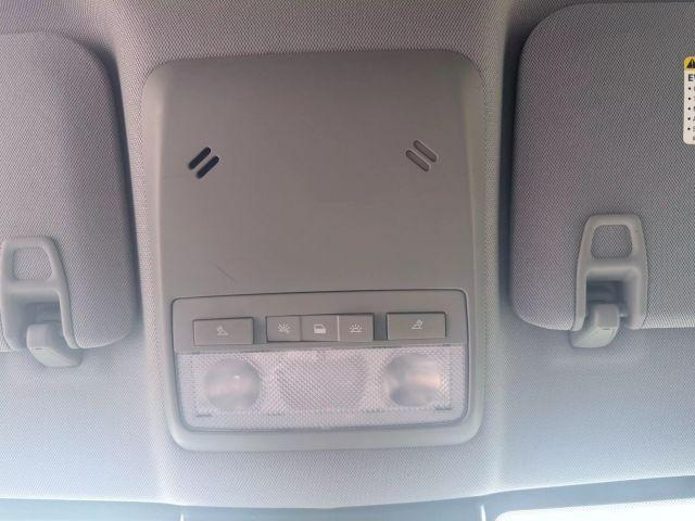 Photo of 2019 White Chevrolet Trax
