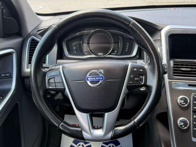 Photo of 2015 Crystal White Pearl Volvo XC60
