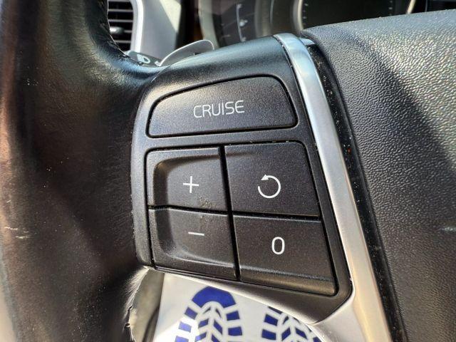 Photo of 2015 Crystal White Pearl Volvo XC60