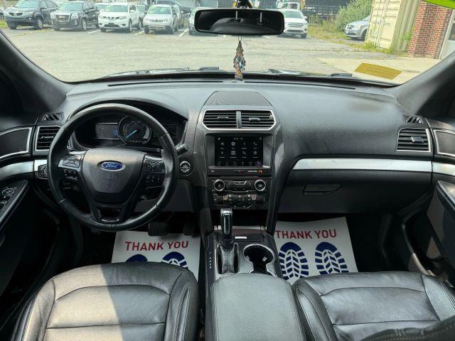 Photo of 2017 Black Ford Explorer