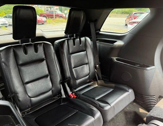 Photo of 2017 Black Ford Explorer